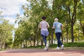 LPL豪门有救了！知情人爆料RNG被外卖巨头收购，明年彻底起飞？